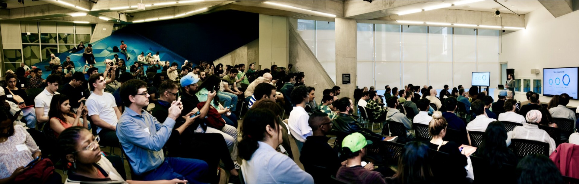 A packed audience during a Corey Peck keynote
